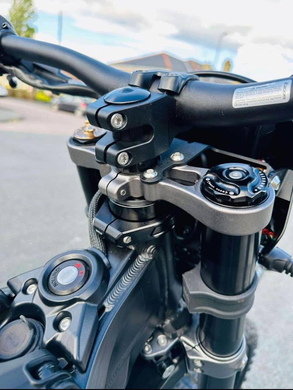 Buy 2024 Surron Bike - Image 3